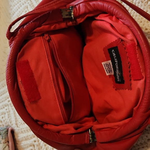 Vintage cross body red leather bag - Picture 5 of 8